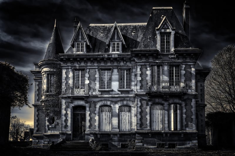 Haunted Manor